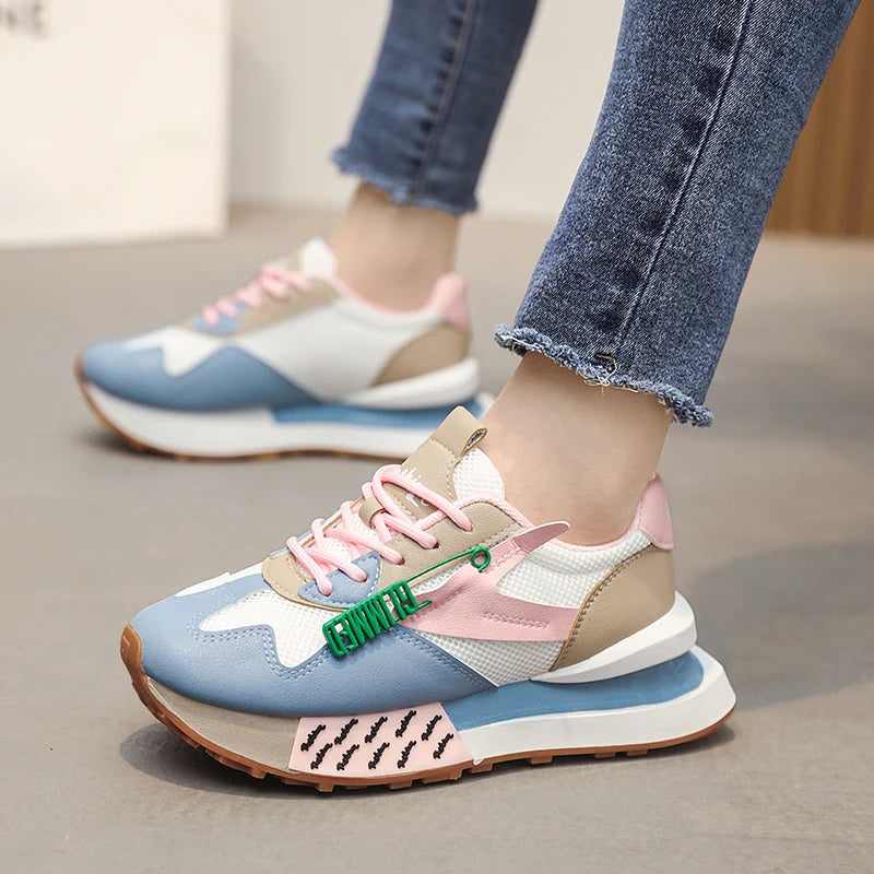GEMMED GLIDE X Sneaker